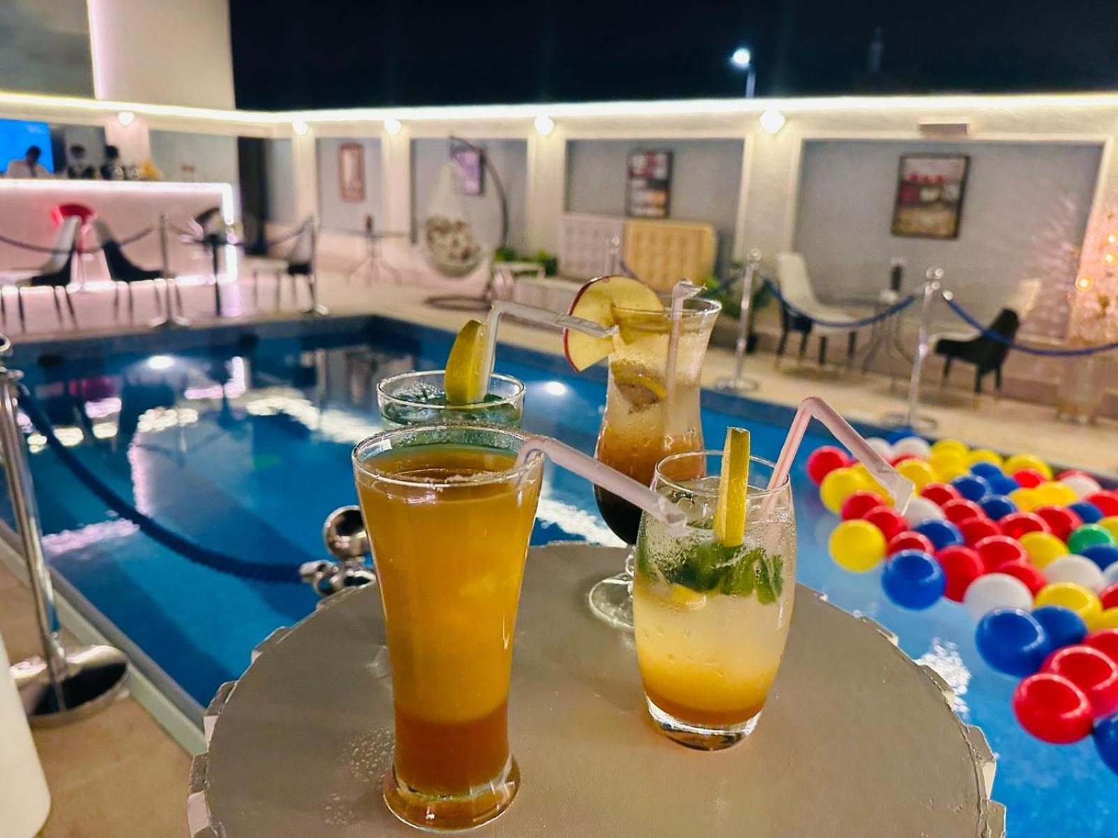 Cheerful Al Waha Unayzah Hotel Unajza Zewnętrze zdjęcie